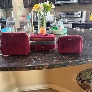 mine Burgundy Velvet 3-Piece Makeup Organizer Set with Clear Center Pouch